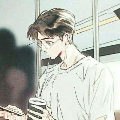 男孩生日许愿 吹蜡烛的瞬间我也笑了